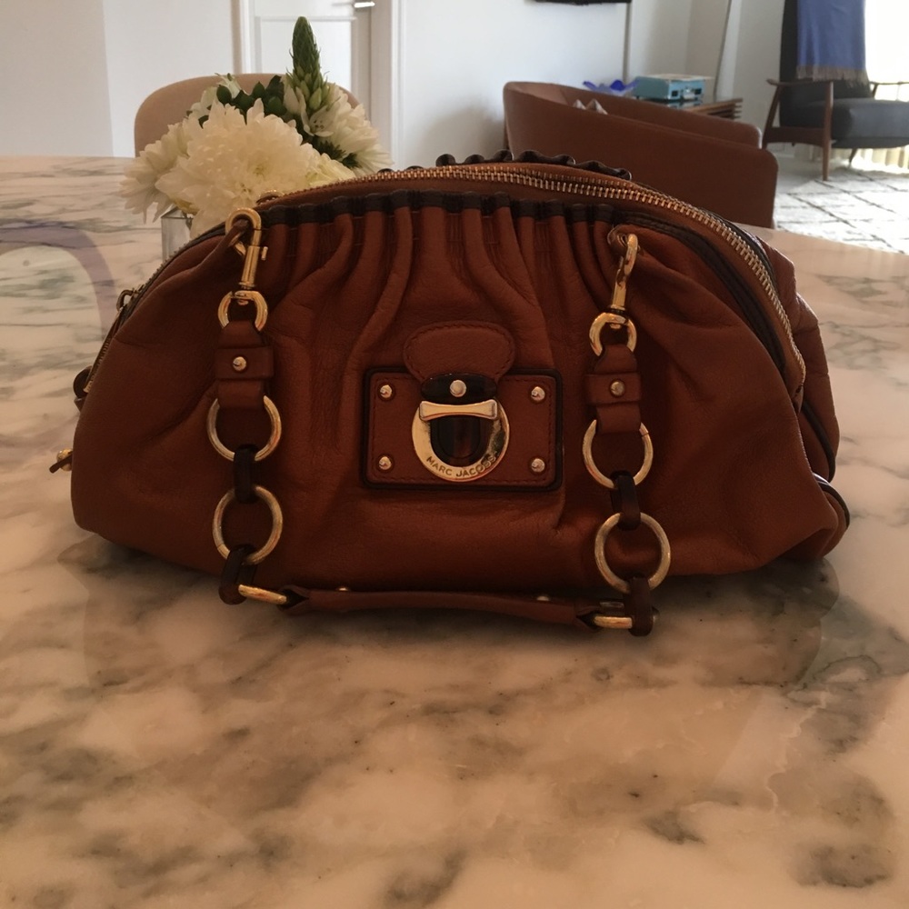Marc Jacobs Lou Handbag